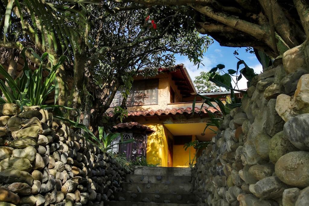 Casa Madre Tierra Hotel Vilcabamba Kültér fotó